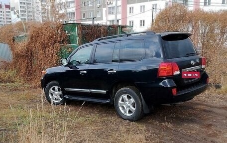 Toyota Land Cruiser 200, 2015 год, 5 500 000 рублей, 2 фотография