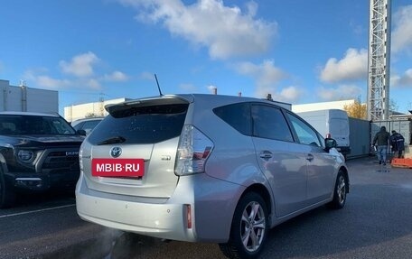 Toyota Prius v (+) I (ZVW40/41) рестайлинг, 2011 год, 949 000 рублей, 3 фотография