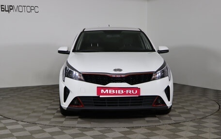 KIA Rio IV, 2022 год, 1 799 990 рублей, 2 фотография