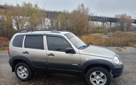 Chevrolet Niva I рестайлинг, 2015 год, 820 000 рублей, 1 фотография