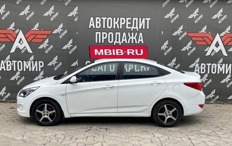 Hyundai Solaris II рестайлинг, 2015 год, 850 000 рублей, 4 фотография