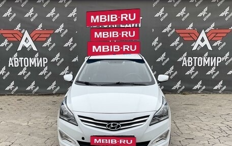 Hyundai Solaris II рестайлинг, 2015 год, 850 000 рублей, 2 фотография