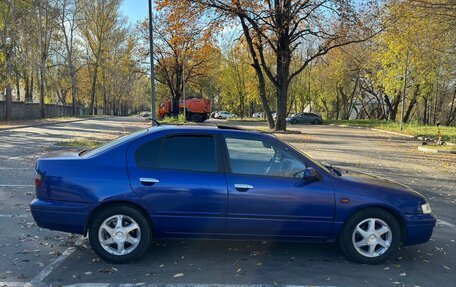 Nissan Primera II рестайлинг, 1996 год, 390 000 рублей, 3 фотография