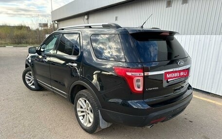 Ford Explorer VI, 2011 год, 1 589 000 рублей, 3 фотография