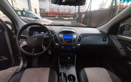 Hyundai ix35 I рестайлинг, 2010 год, 1 350 000 рублей, 5 фотография