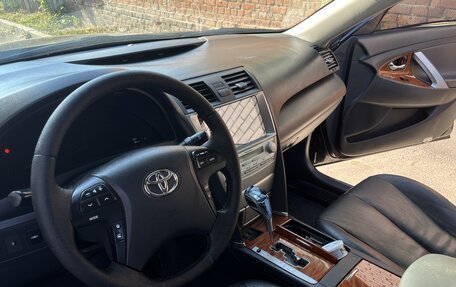 Toyota Camry, 2008 год, 1 300 000 рублей, 6 фотография