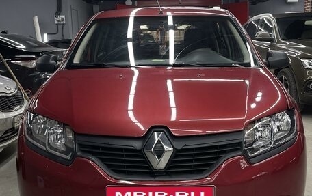 Renault Sandero II рестайлинг, 2015 год, 665 000 рублей, 3 фотография