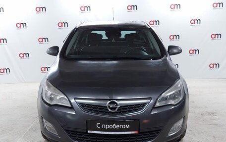 Opel Astra J, 2011 год, 629 000 рублей, 2 фотография