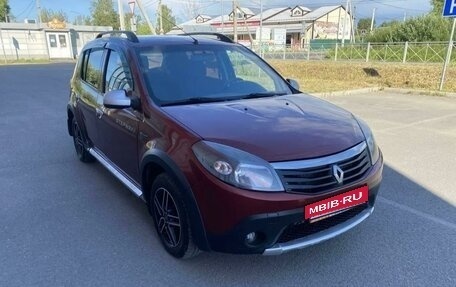 Renault Sandero I, 2013 год, 740 000 рублей, 1 фотография