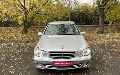 Mercedes-Benz C-Класс, 2005 год, 600 000 рублей, 1 фотография