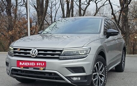 Volkswagen Tiguan II, 2019 год, 3 850 000 рублей, 2 фотография