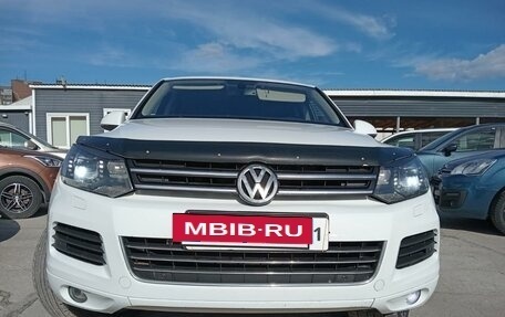 Volkswagen Touareg III, 2012 год, 1 800 000 рублей, 2 фотография