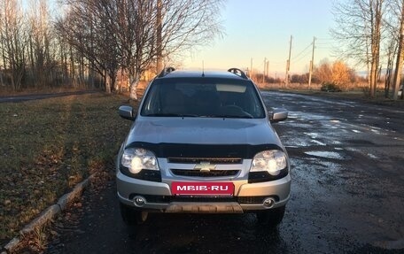 Chevrolet Niva I рестайлинг, 2013 год, 520 000 рублей, 6 фотография