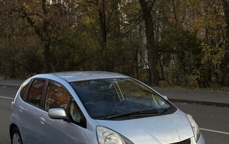 Honda Fit III, 2008 год, 765 000 рублей, 3 фотография