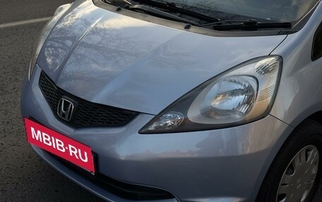 Honda Fit III, 2008 год, 765 000 рублей, 2 фотография