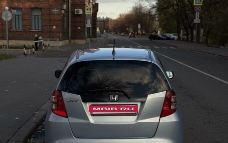 Honda Fit III, 2008 год, 765 000 рублей, 11 фотография