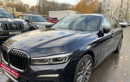 BMW 7 серия, 2020 год, 7 100 000 рублей, 2 фотография