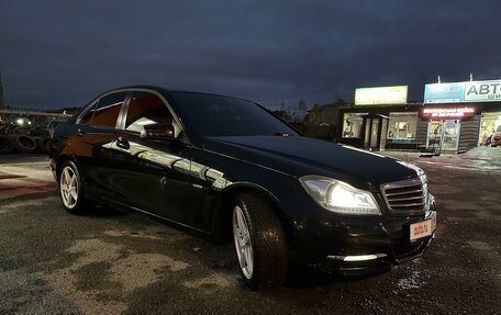 Mercedes-Benz C-Класс, 2011 год, 2 200 000 рублей, 4 фотография