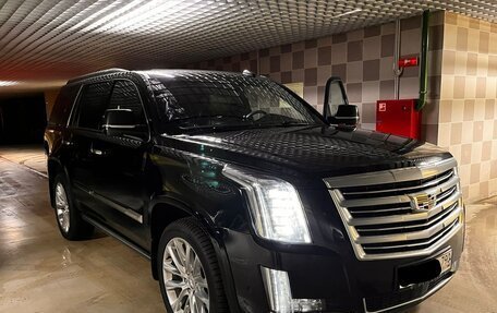 Cadillac Escalade IV, 2017 год, 5 299 000 рублей, 3 фотография