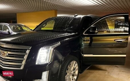 Cadillac Escalade IV, 2017 год, 5 299 000 рублей, 4 фотография