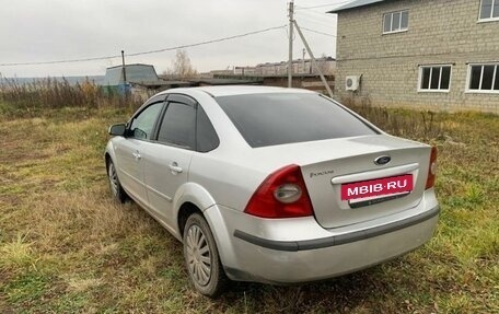 Ford Focus II рестайлинг, 2005 год, 400 000 рублей, 2 фотография