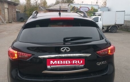 Infiniti QX70, 2014 год, 2 150 000 рублей, 4 фотография