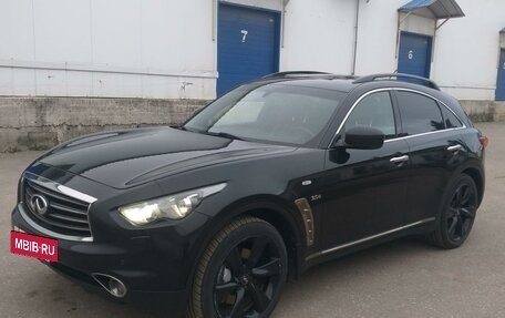 Infiniti QX70, 2014 год, 2 150 000 рублей, 2 фотография