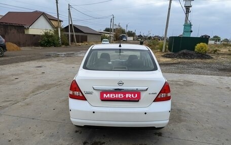 Nissan Tiida, 2005 год, 599 000 рублей, 2 фотография