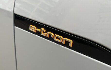 Audi e-tron I, 2019 год, 5 700 000 рублей, 7 фотография