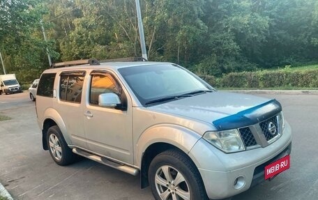 Nissan Pathfinder, 2007 год, 950 000 рублей, 9 фотография