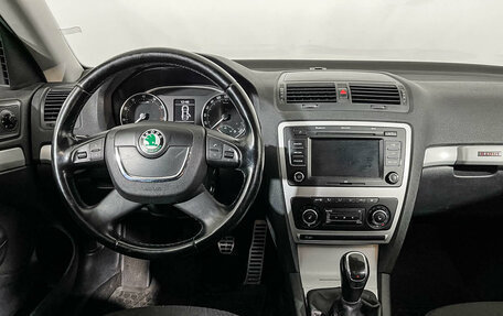 Skoda Octavia, 2011 год, 1 270 000 рублей, 12 фотография