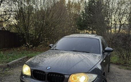 BMW 1 серия, 2007 год, 835 000 рублей, 2 фотография