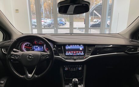 Opel Astra K, 2018 год, 1 500 000 рублей, 30 фотография