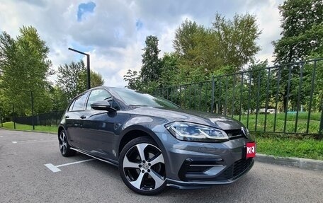 Volkswagen Golf VII, 2018 год, 3 150 000 рублей, 1 фотография