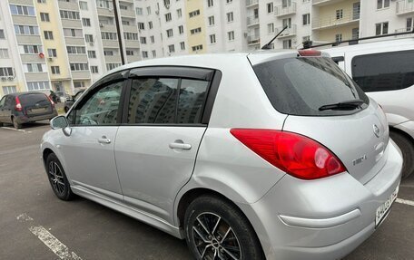 Nissan Tiida, 2010 год, 780 000 рублей, 2 фотография