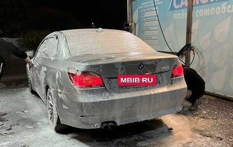 BMW 5 серия, 2005 год, 1 350 000 рублей, 2 фотография