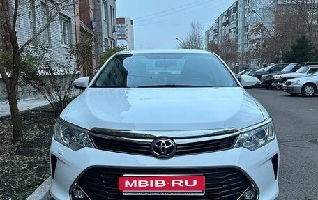 Toyota Camry, 2018 год, 3 600 000 рублей, 4 фотография