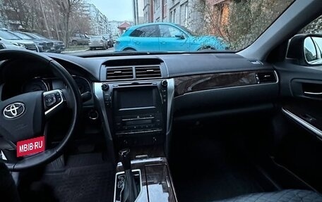 Toyota Camry, 2018 год, 3 600 000 рублей, 8 фотография