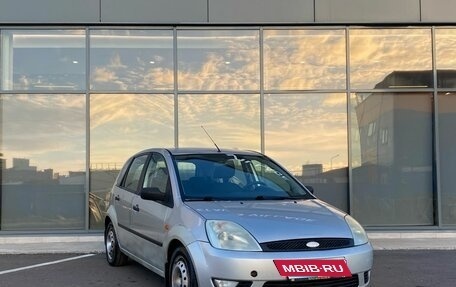 Ford Fiesta, 2005 год, 379 000 рублей, 2 фотография