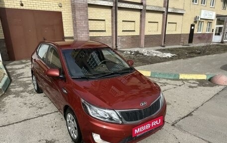 KIA Rio III рестайлинг, 2013 год, 930 000 рублей, 4 фотография