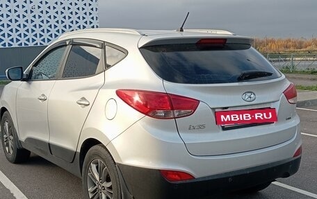 Hyundai ix35 I рестайлинг, 2013 год, 1 330 000 рублей, 2 фотография