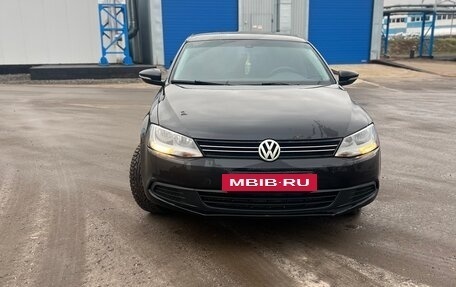 Volkswagen Jetta VI, 2012 год, 750 000 рублей, 11 фотография