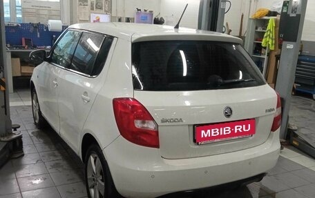 Skoda Fabia II, 2013 год, 840 000 рублей, 4 фотография