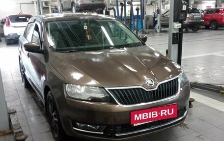 Skoda Rapid I, 2017 год, 1 460 000 рублей, 2 фотография