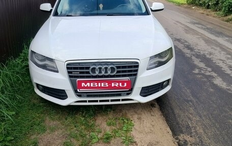 Audi A4, 2010 год, 1 260 000 рублей, 3 фотография