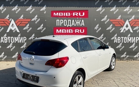 Opel Astra J, 2012 год, 900 000 рублей, 4 фотография