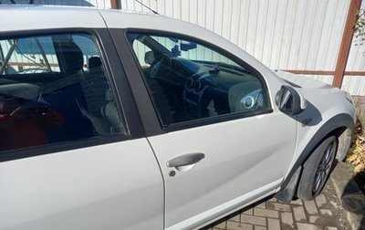 Renault Sandero I, 2013 год, 700 000 рублей, 1 фотография