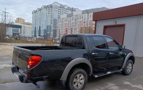 Mitsubishi L200 IV рестайлинг, 2014 год, 1 250 000 рублей, 6 фотография