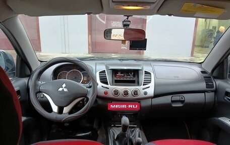 Mitsubishi L200 IV рестайлинг, 2014 год, 1 250 000 рублей, 8 фотография