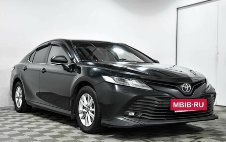 Toyota Camry, 2018 год, 2 266 000 рублей, 4 фотография